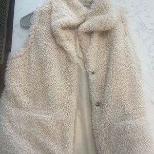 Faux fur white vest